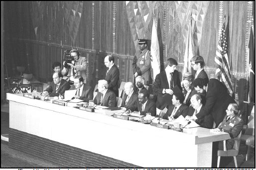 73 various leaders signing the New York Accords at the United Nations Headquarters in New York on 22 December 1988. 